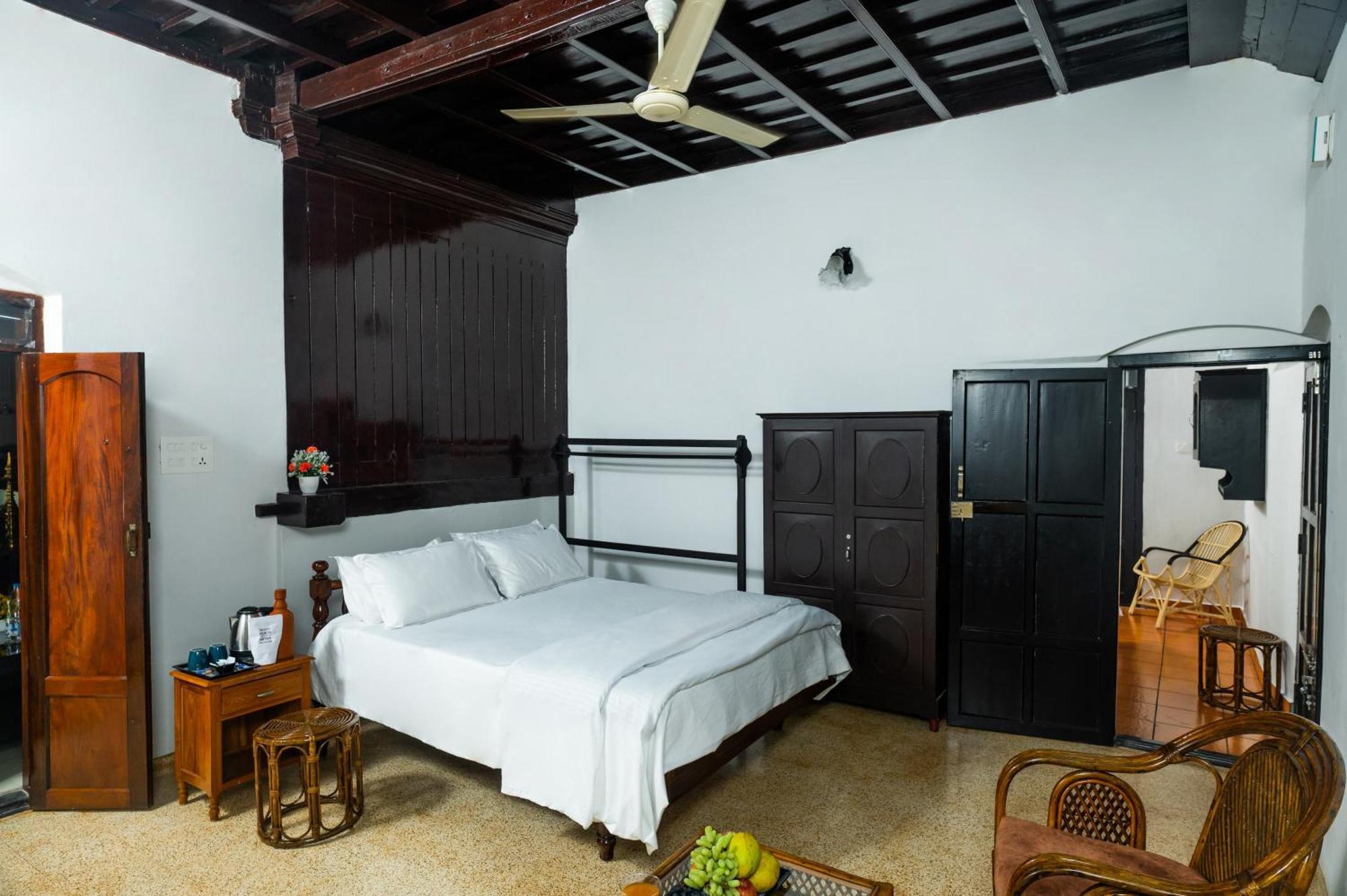 Babira Brookside Heritage Resort คุมาราคม ภายนอก รูปภาพ